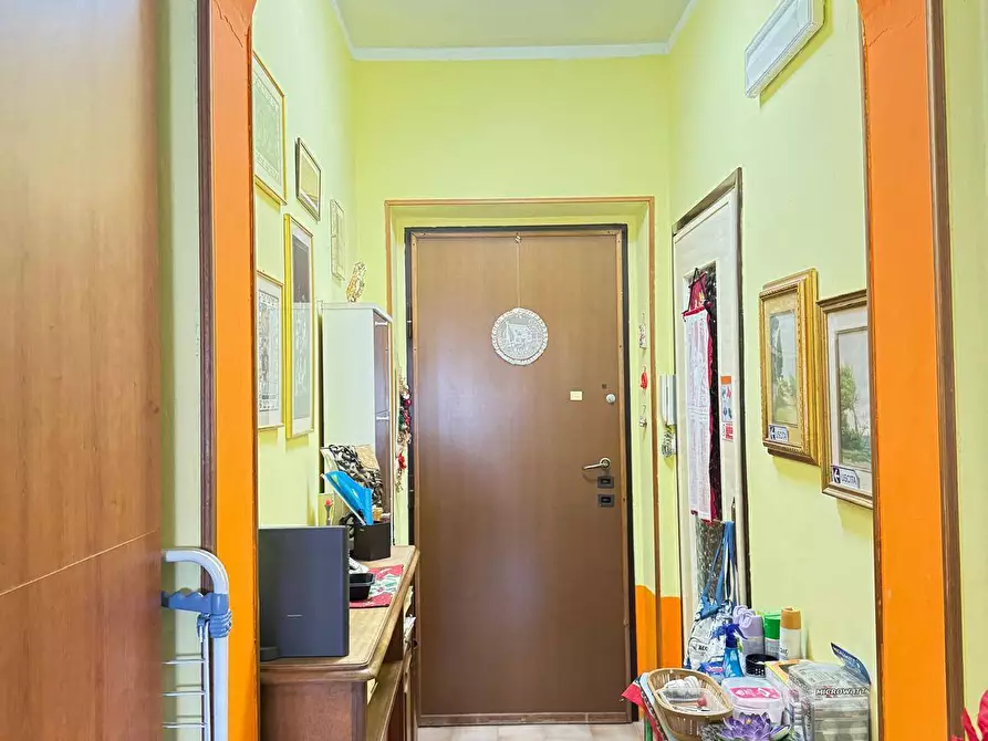 Immagine 11 di Appartamento in affitto  in Via Pietro Francesco Guala 5/5 a Torino