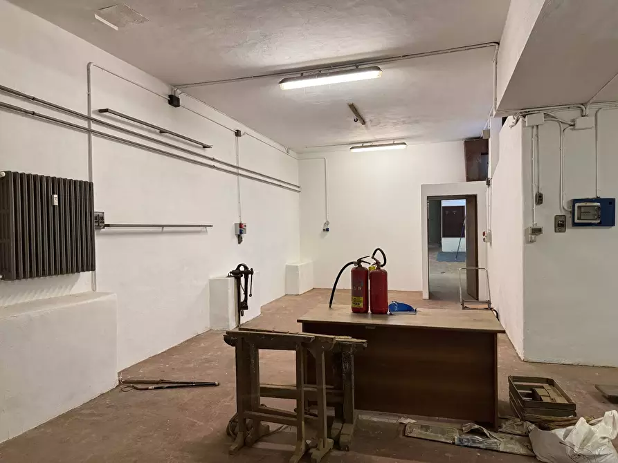 Immagine 11 di Magazzino in vendita  in Via Domenico Tibone 10 a Torino