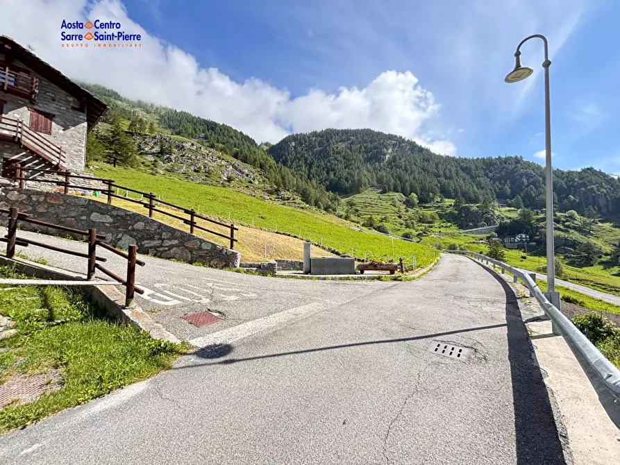 Immagine 14 di Rustico / casale in vendita  in Località Chez Merloz a Allein