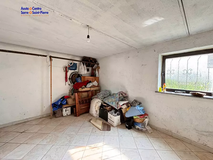 Immagine 8 di Magazzino in vendita  in Località Chez Merloz a Allein