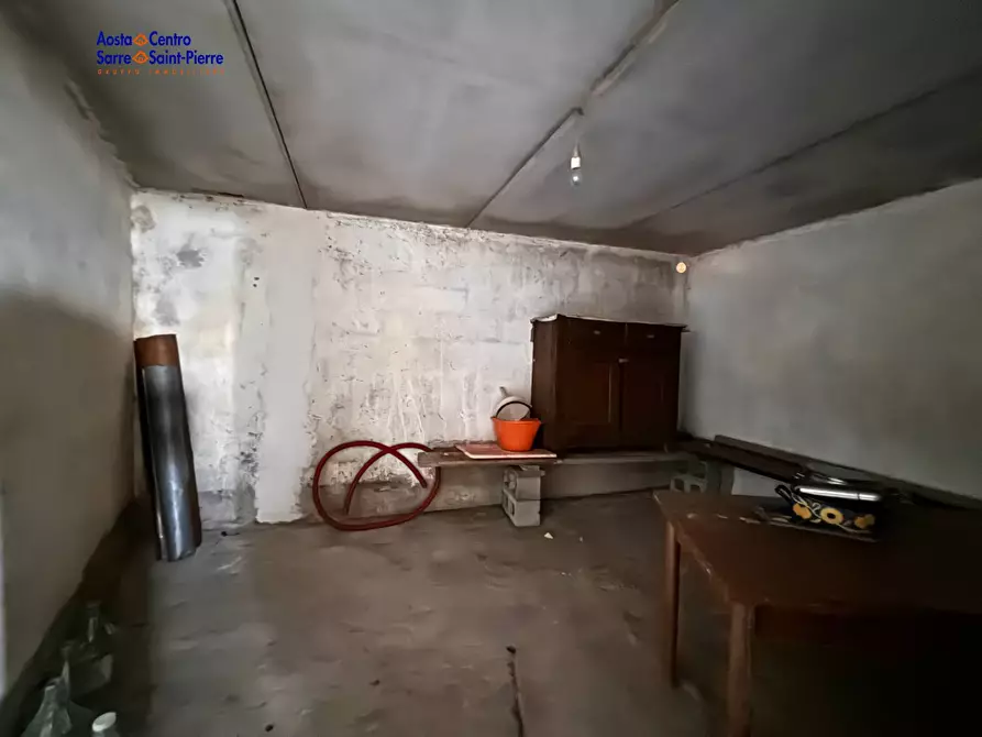 Immagine 9 di Magazzino in vendita  in Località Chez Merloz a Allein