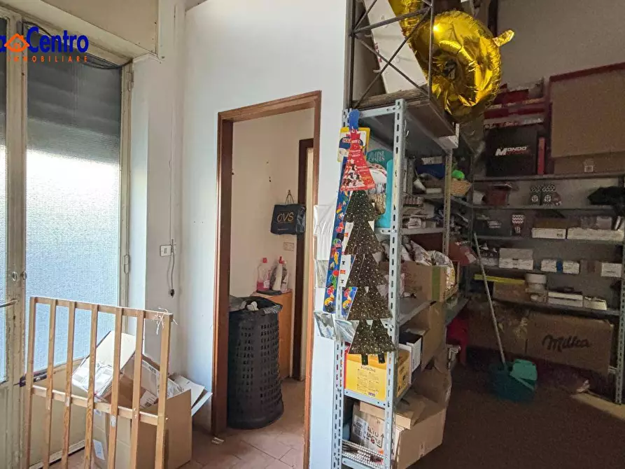 Immagine 7 di Locale commerciale in affitto  in Via Monte Vodice 42 a Aosta