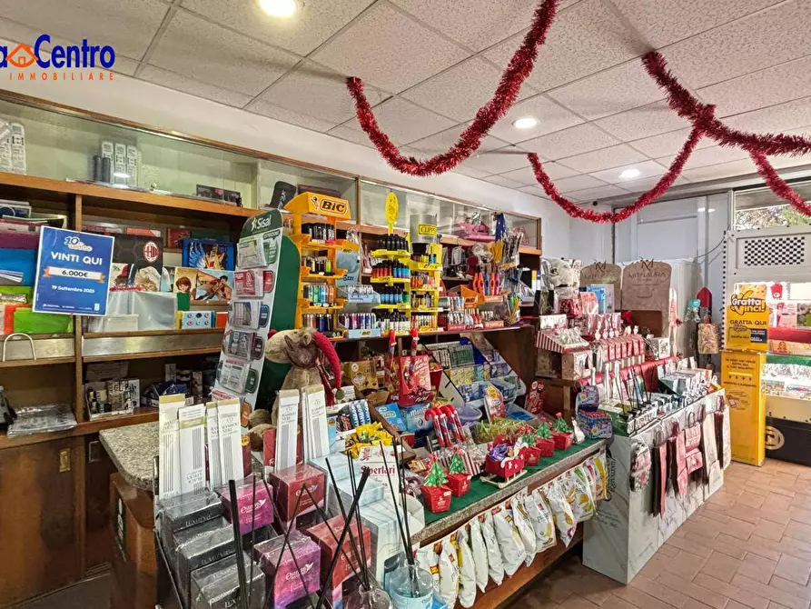 Immagine 5 di Locale commerciale in affitto  in Via Monte Vodice 42 a Aosta