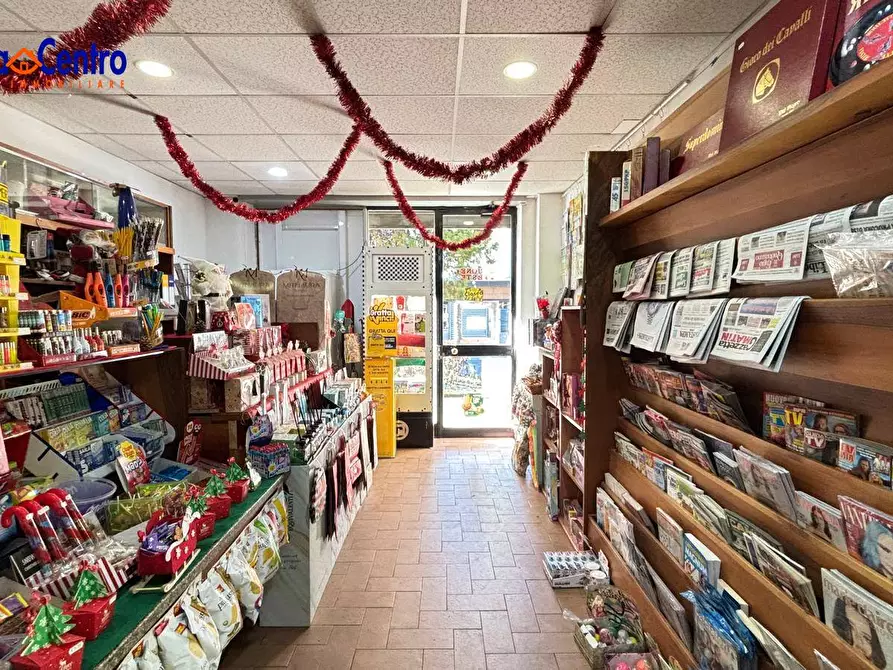 Immagine 10 di Locale commerciale in affitto  in Via Monte Vodice 42 a Aosta