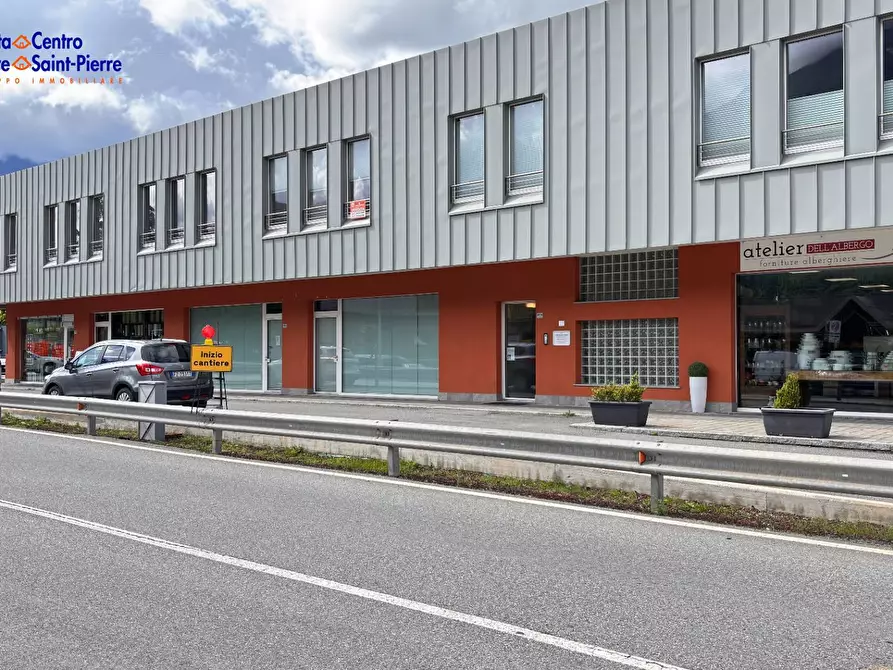 Immagine 18 di Ufficio in vendita  in Località Grand Chemin 45/B a Antey-Saint-Andre'