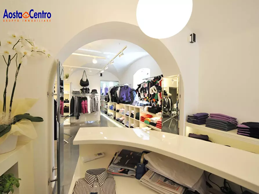 Immagine 12 di Attività commerciale in vendita  in Via Serafino Maria Rapallo 20 a Arenzano