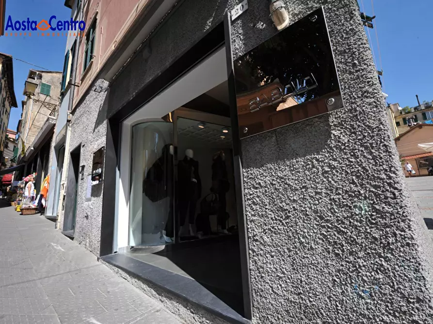 Immagine 15 di Attività commerciale in vendita  in Via Serafino Maria Rapallo 20 a Arenzano