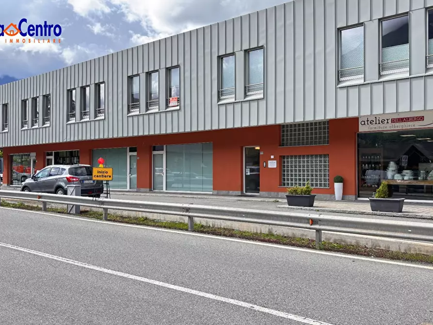 Immagine 1 di Ufficio in affitto  in Località Grand Chemin 45/B a Antey-Saint-Andre'