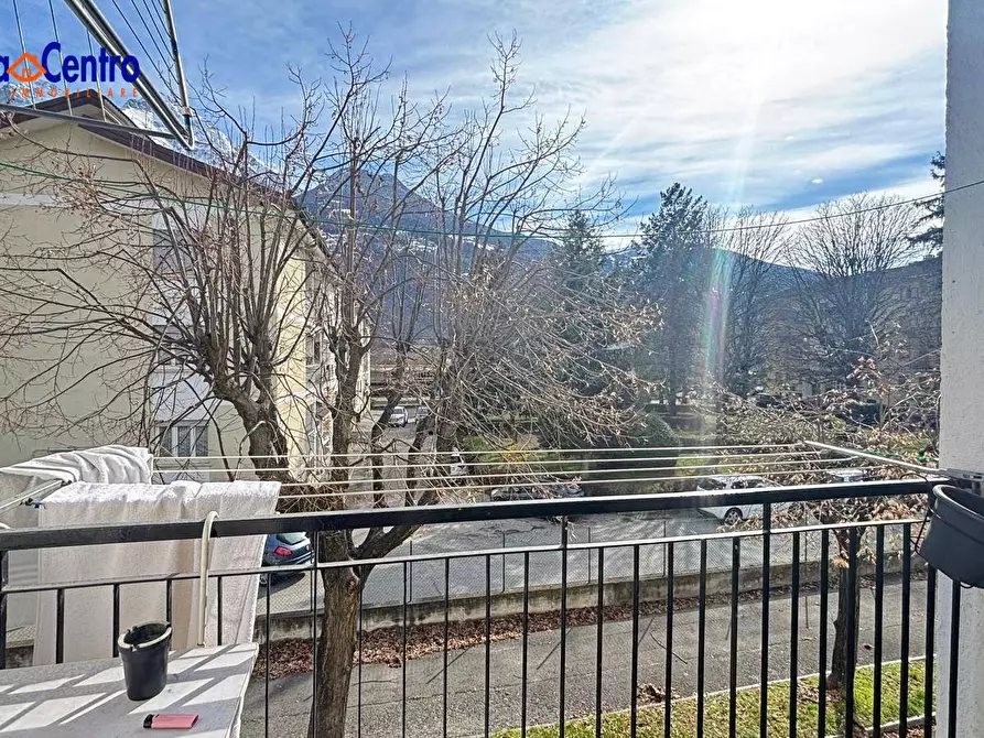 Immagine 8 di Appartamento in affitto  in Via Buthier 15 a Aosta