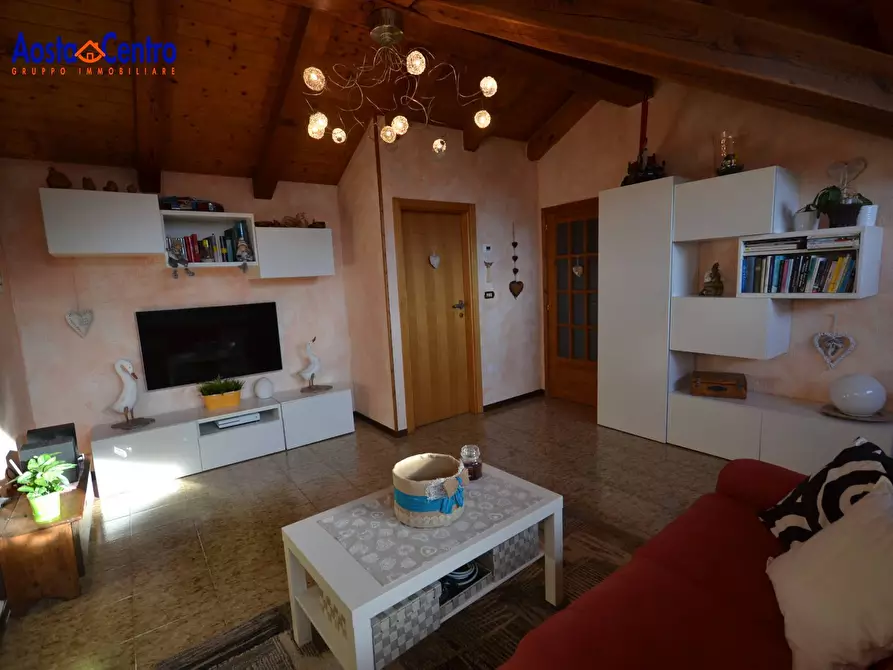 Immagine 5 di Appartamento in affitto  in Frazione Barral 23 a Antey-Saint-Andre'