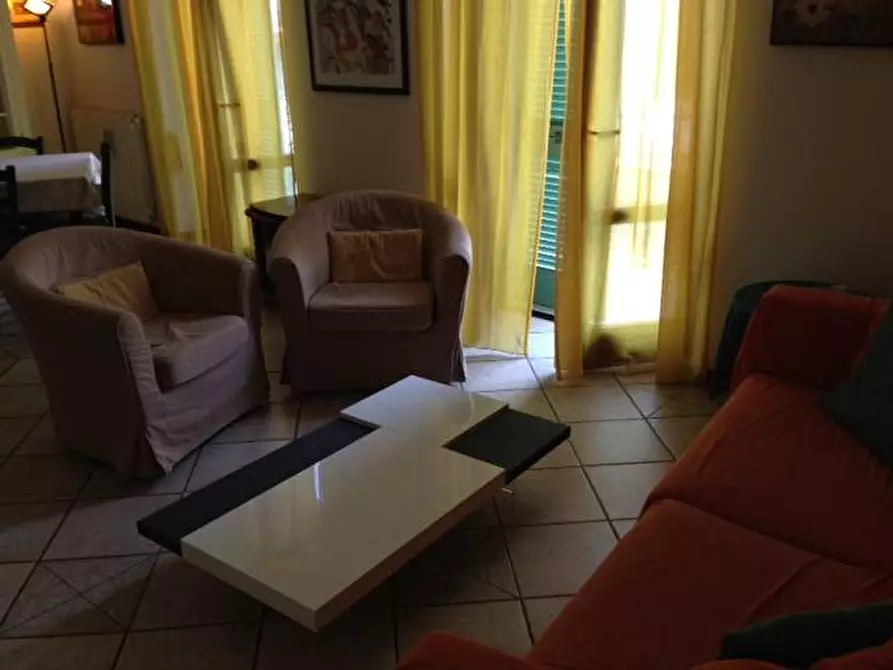 Immagine 5 di Appartamento in affitto  in VIA CAVALLOTTI 14 a Viareggio