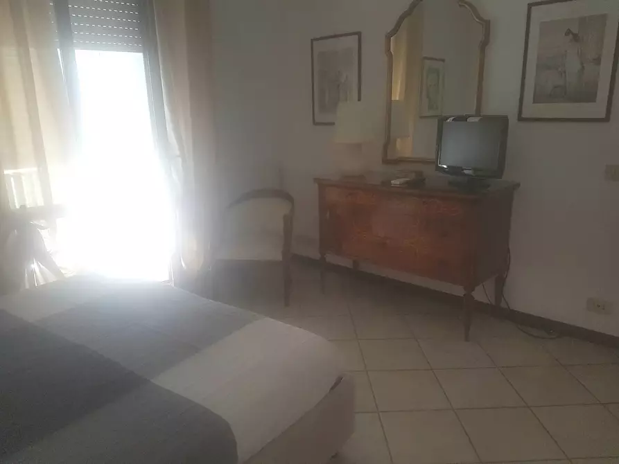 Immagine 10 di Appartamento in affitto  in VIA CAVALLOTTI 14 a Viareggio