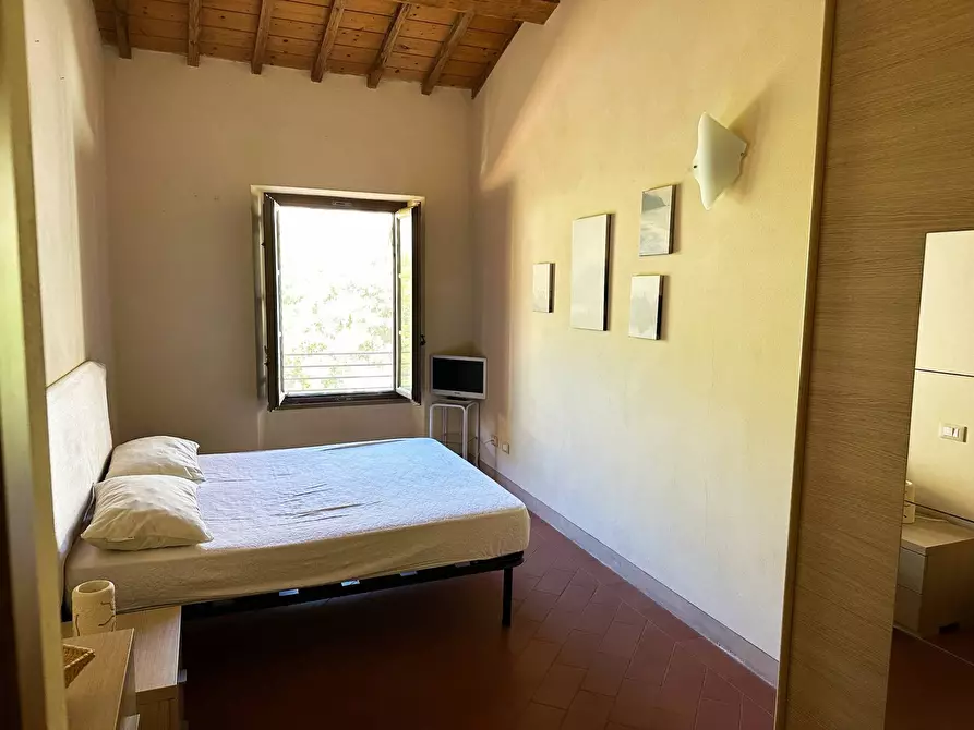 Immagine 5 di Appartamento in vendita  in via don minzoni a Calci