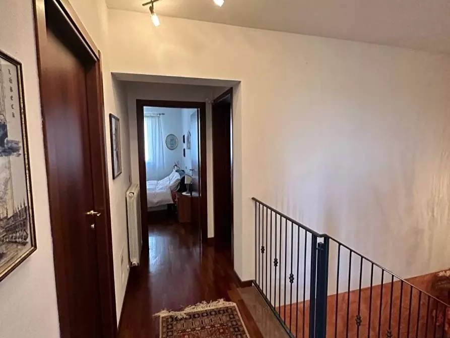 Immagine 9 di Casa semindipendente in vendita  in titignano a Cascina