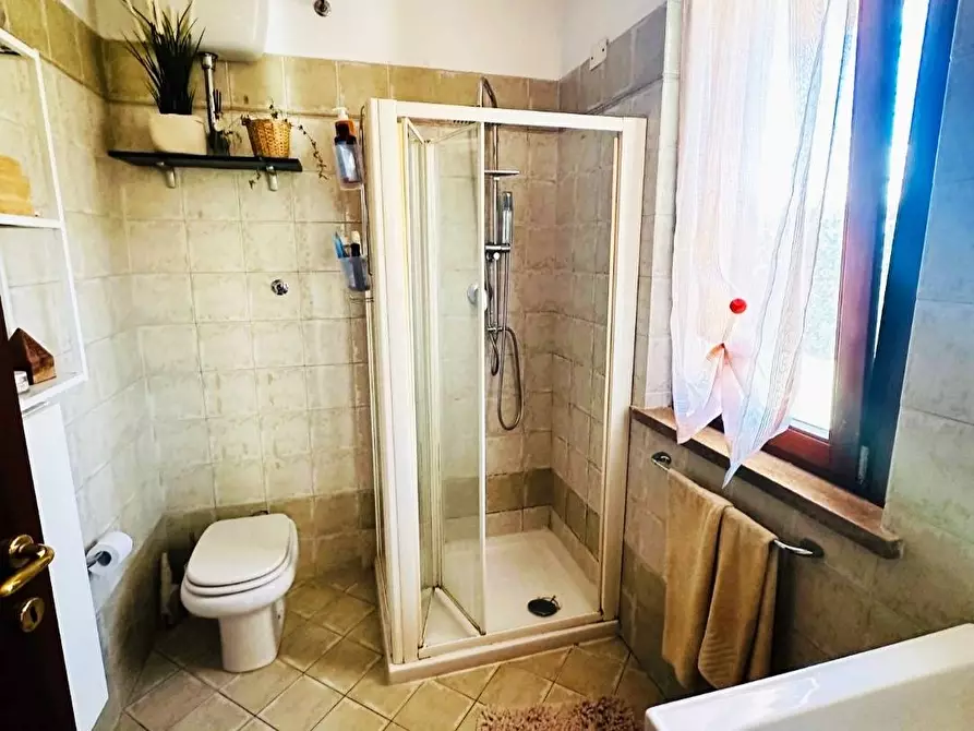 Immagine 19 di Casa semindipendente in vendita  in titignano a Cascina