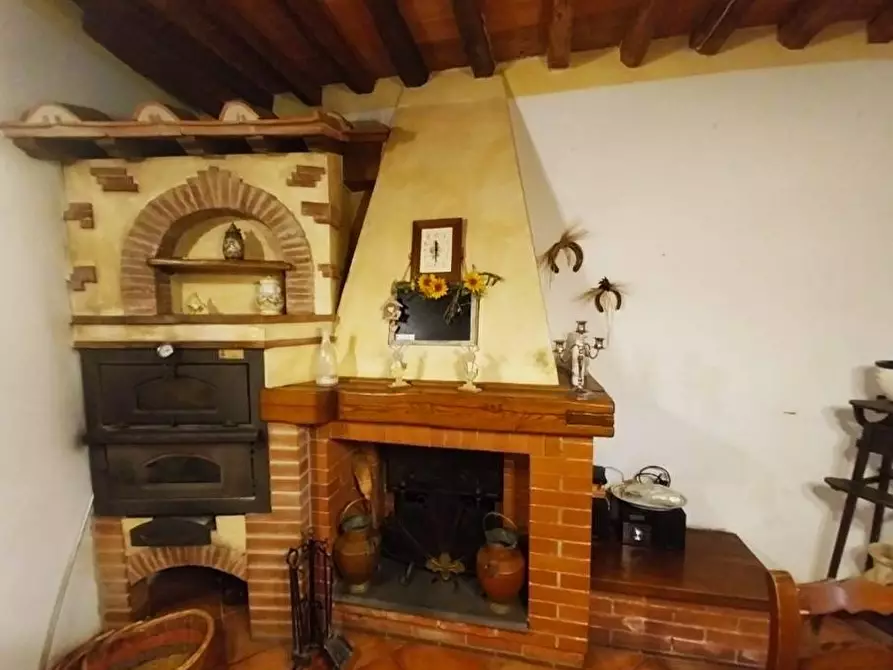 Immagine 8 di Rustico / casale in vendita  in via Brogiotti a Calci