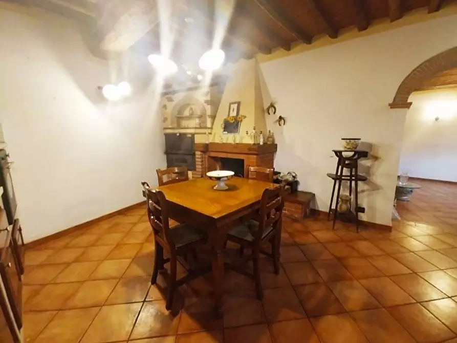 Immagine 7 di Rustico / casale in vendita  in via Brogiotti a Calci