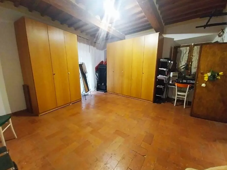 Immagine 16 di Rustico / casale in vendita  in via Brogiotti a Calci