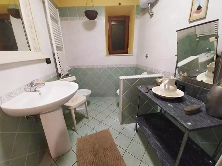 Immagine 19 di Rustico / casale in vendita  in via Brogiotti a Calci