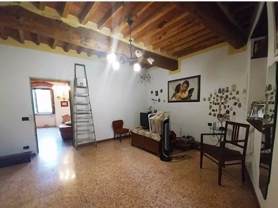 Immagine 21 di Rustico / casale in vendita  in via Brogiotti a Calci