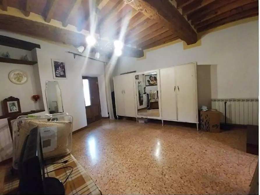 Immagine 22 di Rustico / casale in vendita  in via Brogiotti a Calci