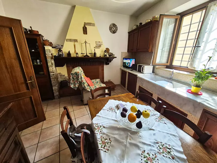 Immagine 6 di Appartamento in vendita  in VIA NUOVA a Calci