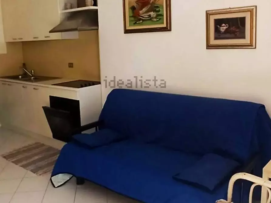 Immagine 1 di Appartamento in vendita  in viale manin a Viareggio