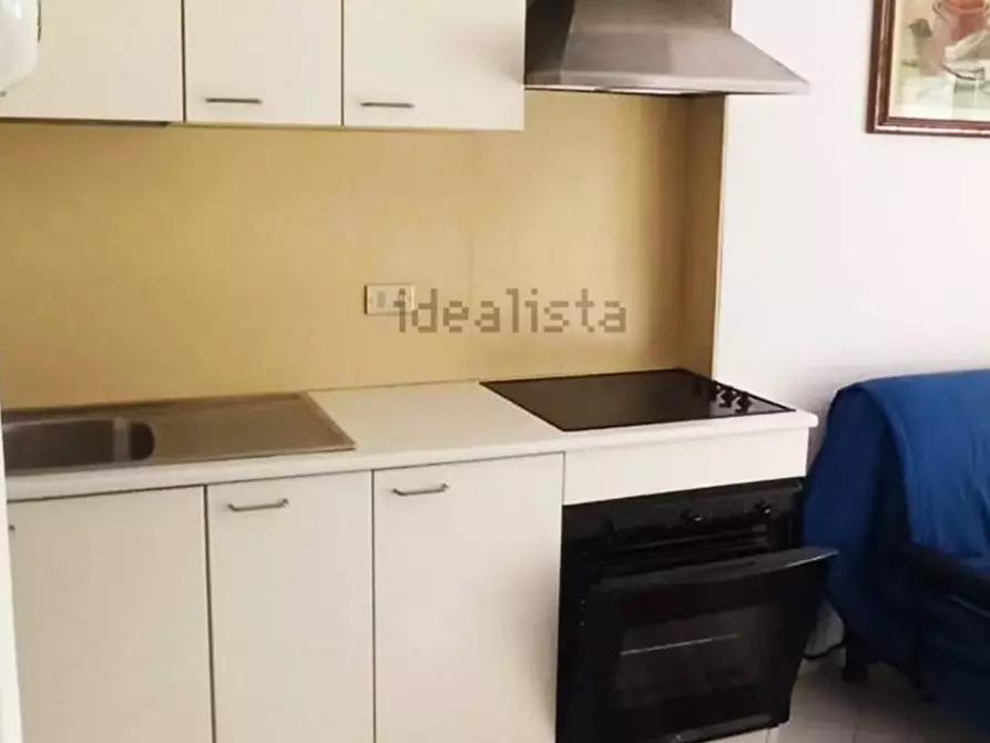 Immagine 9 di Appartamento in vendita  in viale manin a Viareggio