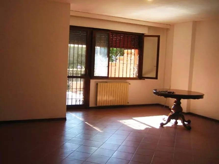 Immagine 4 di Appartamento in vendita  in VIA GIUSEPPE MALAGOLI a Calci