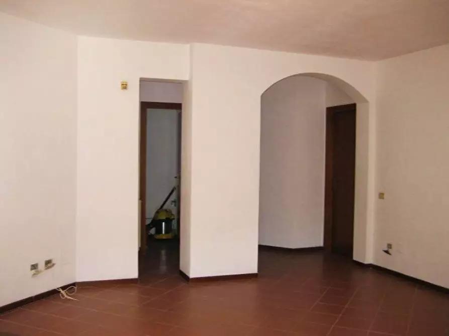 Immagine 3 di Appartamento in vendita  in VIA GIUSEPPE MALAGOLI a Calci