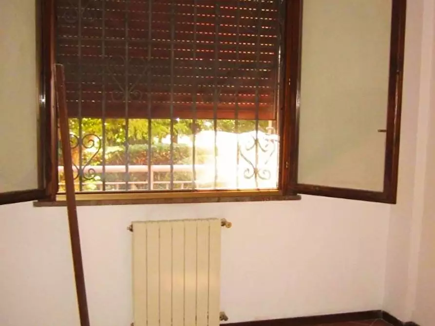 Immagine 11 di Appartamento in vendita  in VIA GIUSEPPE MALAGOLI a Calci