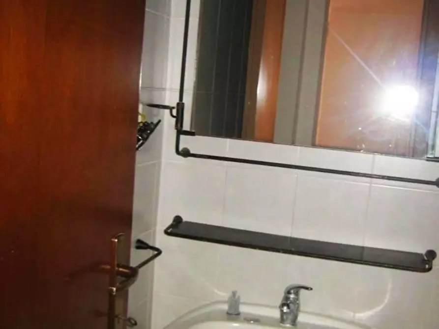 Immagine 13 di Appartamento in vendita  in VIA GIUSEPPE MALAGOLI a Calci