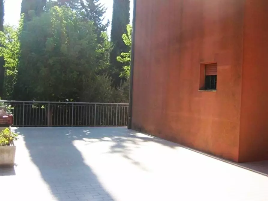 Immagine 2 di Appartamento in vendita  in VIA GIUSEPPE MALAGOLI a Calci