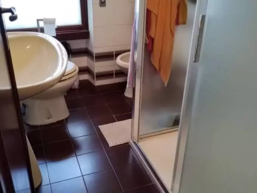 Immagine 14 di Casa indipendente in vendita  in via giacomo leopardi a Viareggio