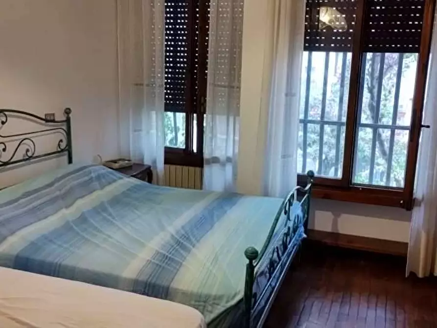 Immagine 17 di Casa indipendente in vendita  in via giacomo leopardi a Viareggio