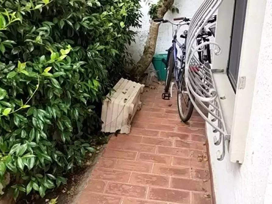 Immagine 22 di Casa indipendente in vendita  in via giacomo leopardi a Viareggio