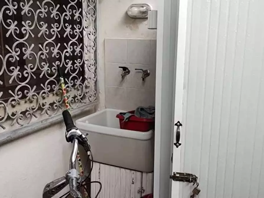 Immagine 23 di Casa indipendente in vendita  in via giacomo leopardi a Viareggio