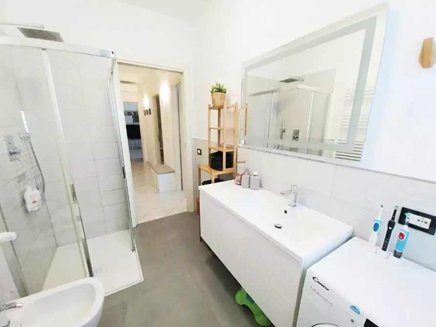 Immagine 17 di Appartamento in vendita  in via roma a Calci