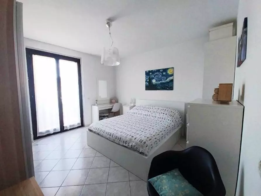 Immagine 19 di Appartamento in vendita  in via roma a Calci