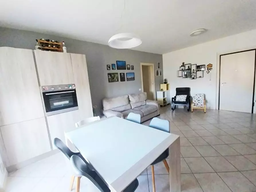 Immagine 6 di Appartamento in vendita  in via roma a Calci