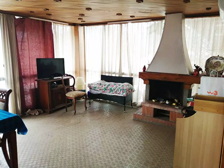 Immagine 3 di Attico in vendita  in corso giacomo matteotti a Cascina