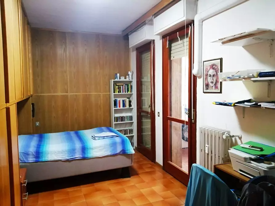 Immagine 10 di Attico in vendita  in corso giacomo matteotti a Cascina