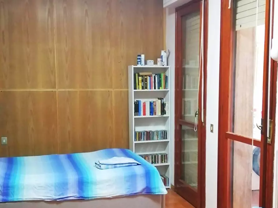 Immagine 11 di Attico in vendita  in corso giacomo matteotti a Cascina