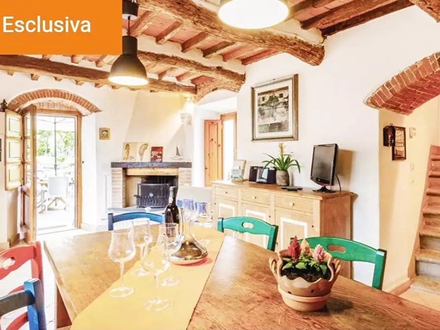 Immagine 2 di Rustico / casale in vendita  a Calci