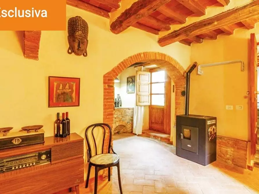 Immagine 7 di Rustico / casale in vendita  a Calci