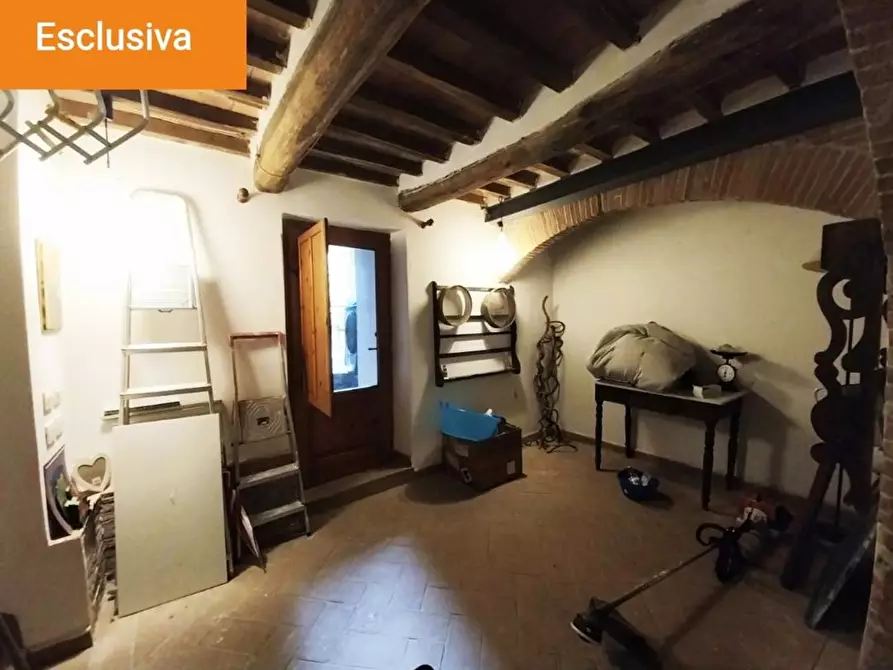 Immagine 27 di Rustico / casale in vendita  a Calci