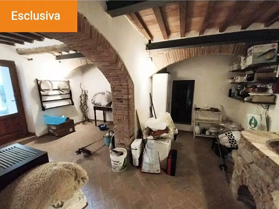 Immagine 29 di Rustico / casale in vendita  a Calci