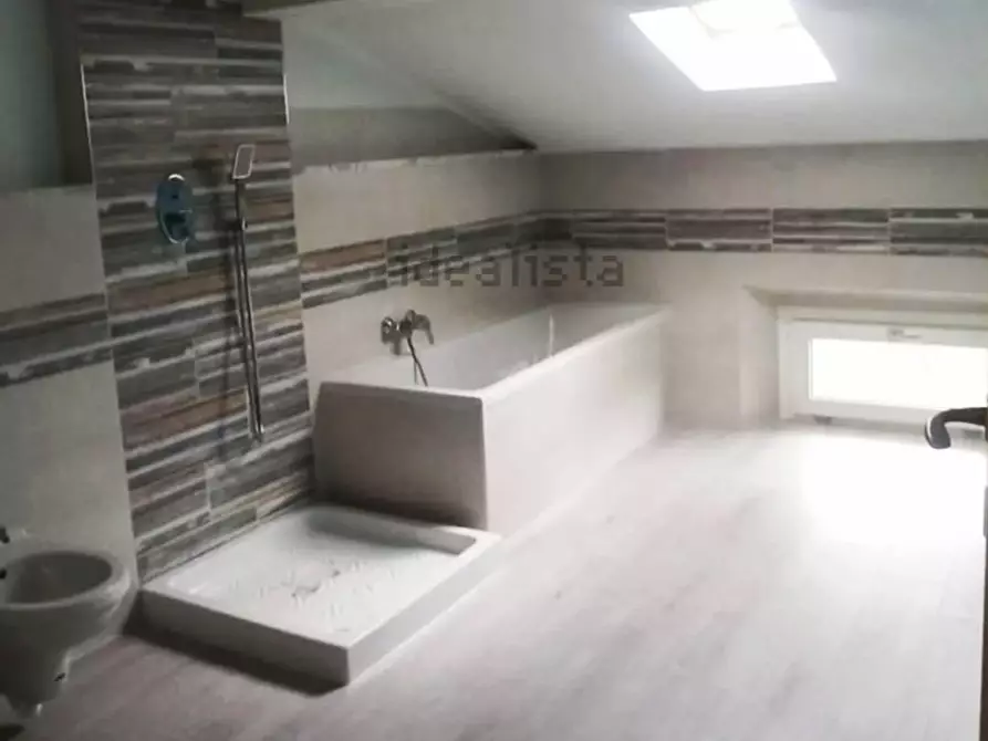 Immagine 7 di Appartamento in vendita  in viareggio a Viareggio