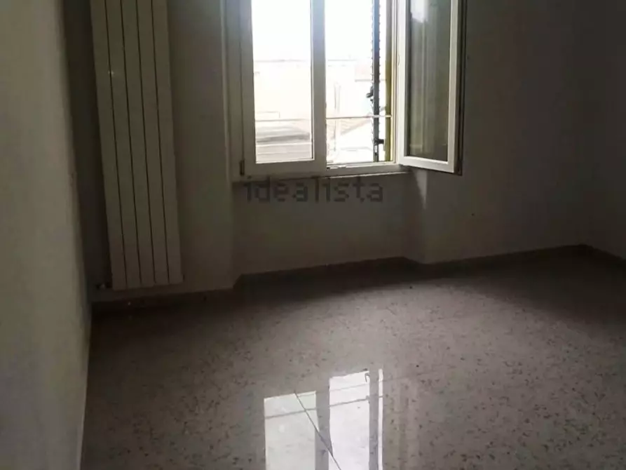 Immagine 17 di Appartamento in vendita  in viareggio a Viareggio