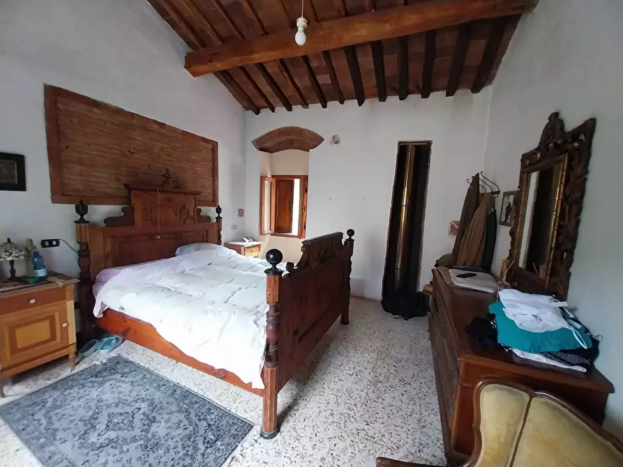 Immagine 13 di Rustico / casale in vendita  in CALCI a Calci